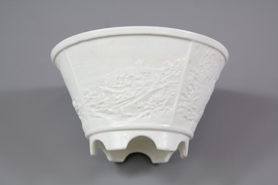 A Victorian Porcelain Lithophane Lampshade