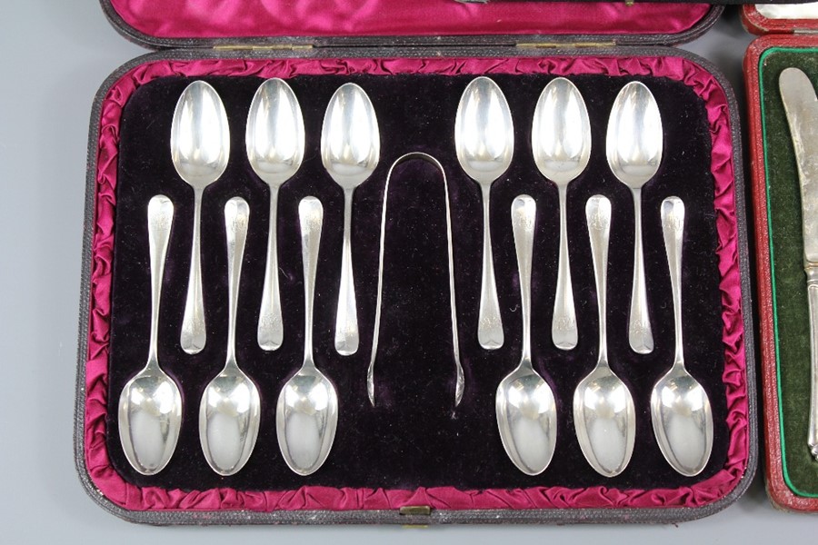 A Victorian Silver Tea Spoon Set - Image 2 of 4