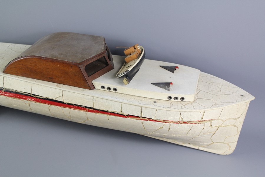 A Vintage Steam Pond Speedboat - Image 4 of 4