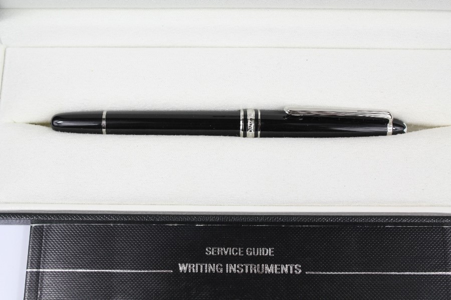 A Mont Blanc Roller Ball Pen - Bild 2 aus 2