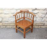 An Arts & Crafts Oak Corner Chair