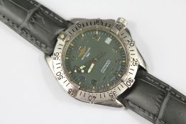A Gentleman's Breitling Wrist Watch