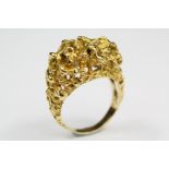 An 18ct Gold Post-War Modernist Ring