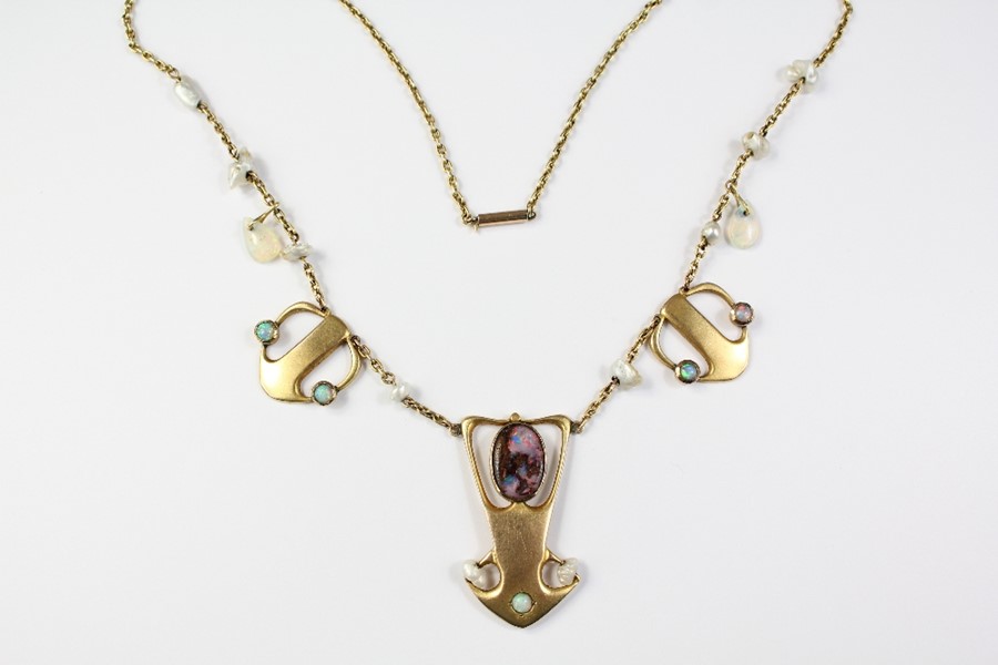 Art Nouveau Gold and Gem-set Necklace
