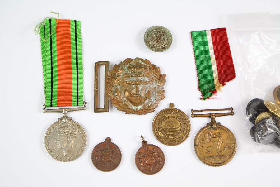 A WWI Merchant Navy Medal Group - Image 2 of 2