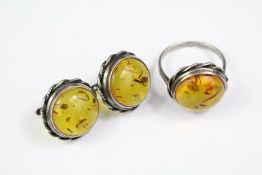 A Vintage Silver and Amber Ring