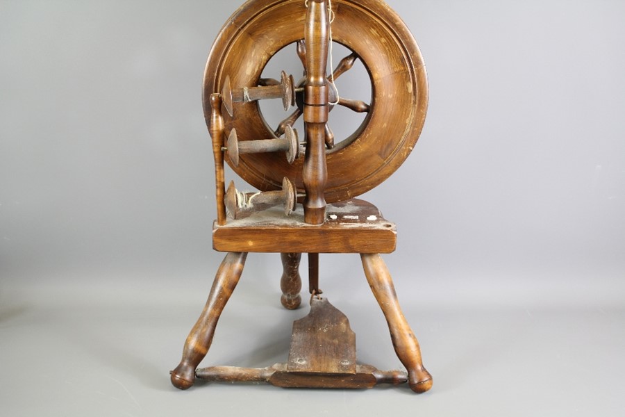 Wee Peggy Spinning Wheel - Image 4 of 6