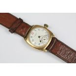 A Gentleman's Vintage 9ct Gold Waltham Wrist Watch