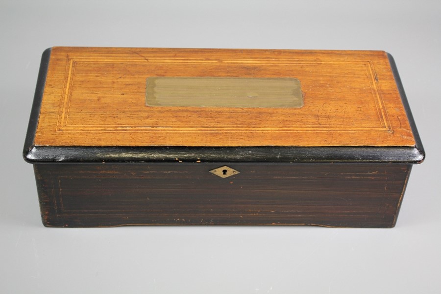 A 19th Century Swiss-made Rosewood Musical Box - Image 2 of 9