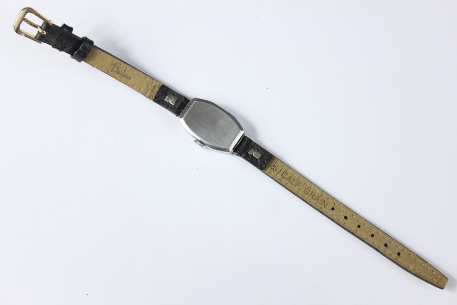 A Lady's White Bulova Vintage Cocktail Wrist Watch - Image 2 of 2