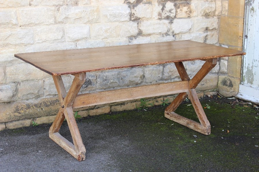 Antique Pine Dining Table - Image 2 of 5