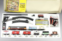 Hornby 00 Gauge Midnight Freight Train Set