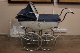 A Silver Cross Infants Carriage