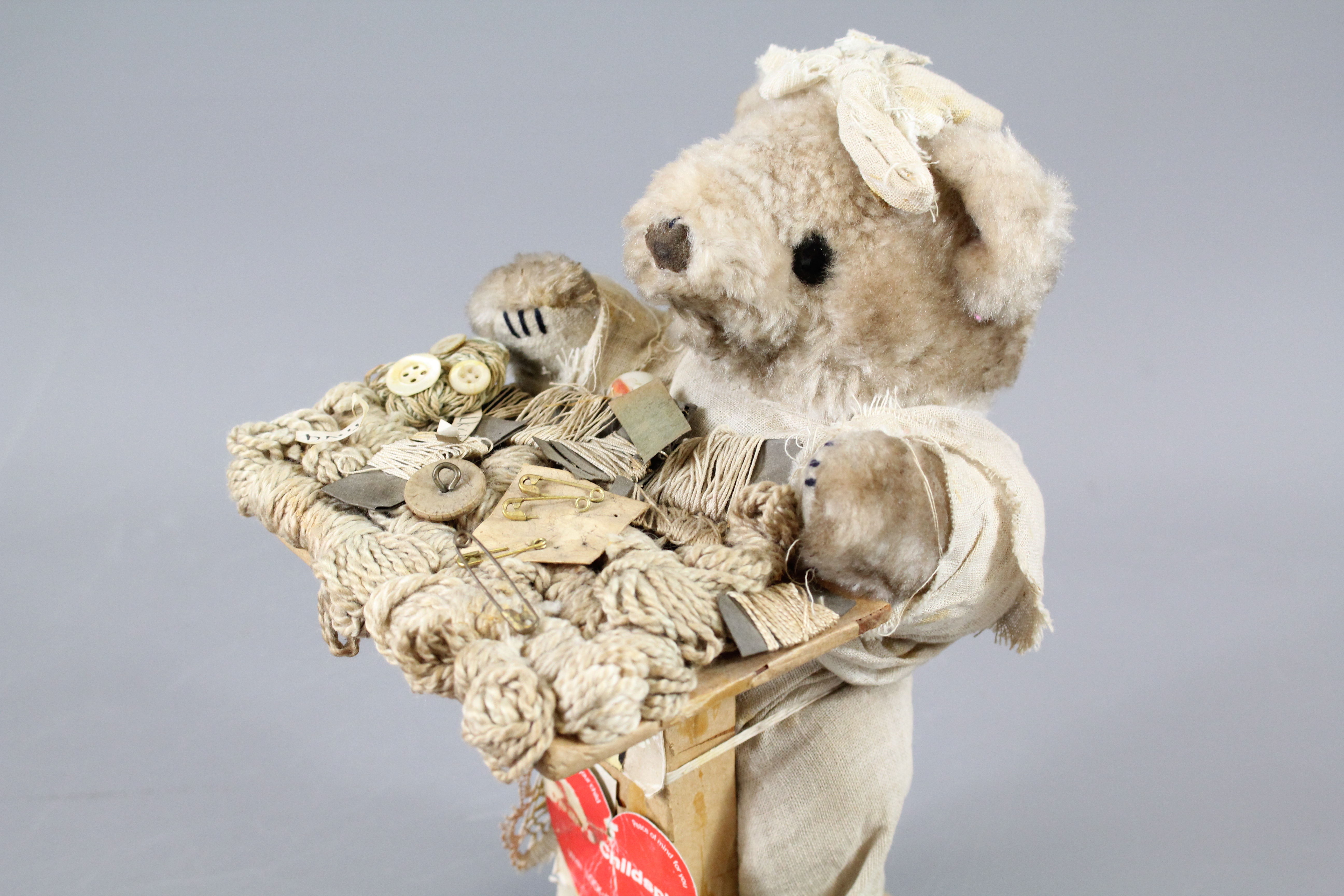 A "Pedlar Doll" Teddy Bear - Image 5 of 6