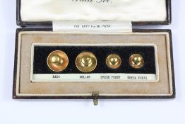 A Set of 18ct Yellow Gold Gentleman's Dress Studs