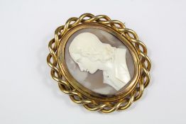 Antique 14/15ct Yellow Gold Shell Cameo