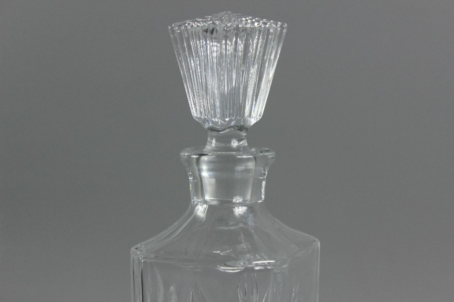 An Argyle Fine Cut Crystal Whisky Decanter Set - Image 10 of 11