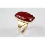 Vintage 9ct Gold and Red Amber Ring