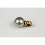 Boodle & Dunthorpe 18ct Gold, Black Pearl and Diamond Pendant