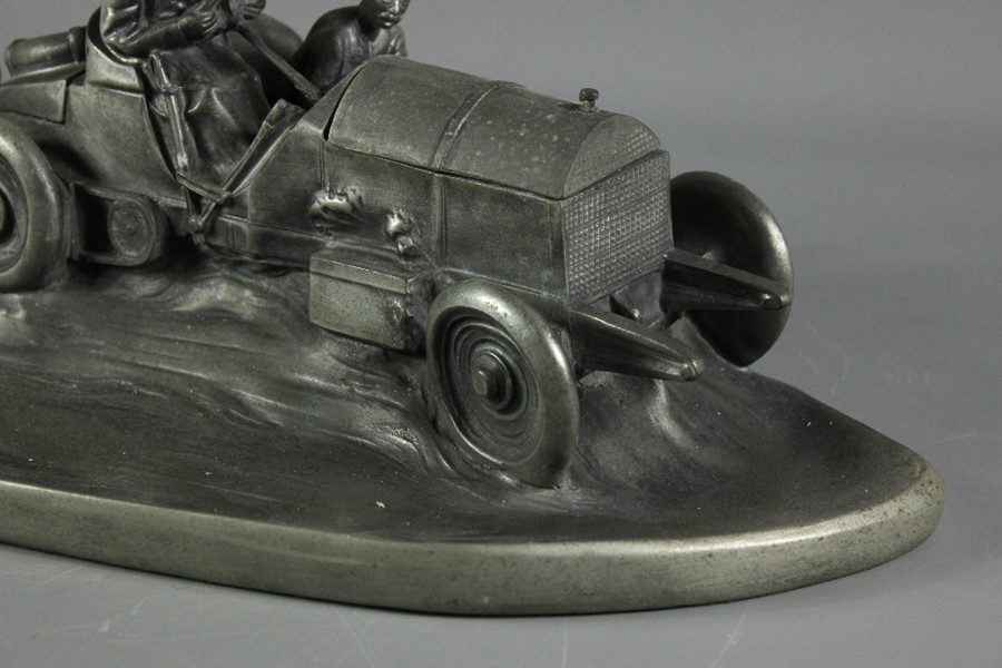 An Early 20th Century Pewter-Effect Inkwell - Image 3 of 5