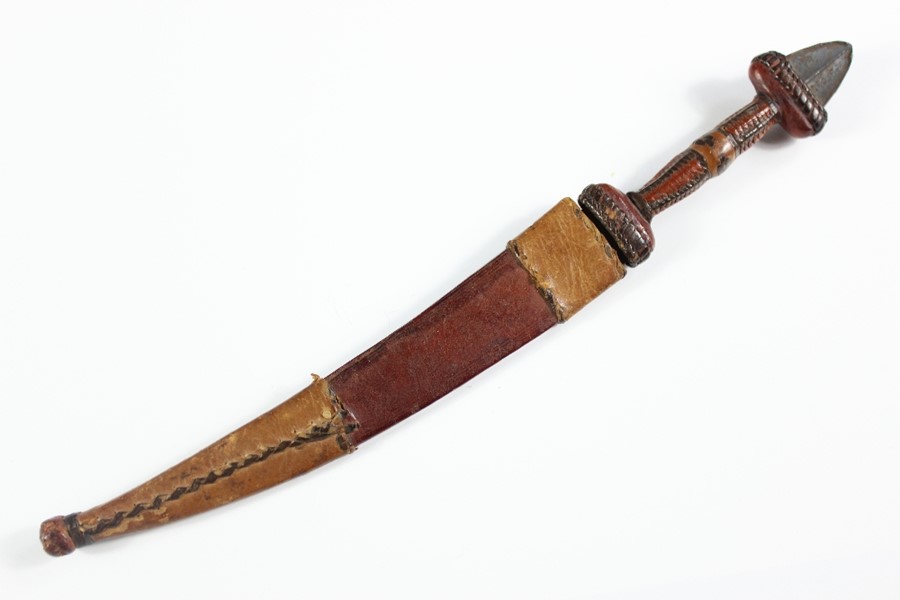 A North African Curved Dagger - Image 7 of 10