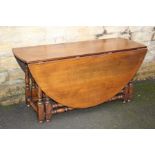 Antique Honey Oak Dining Table