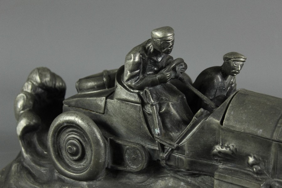 An Early 20th Century Pewter-Effect Inkwell - Image 2 of 5