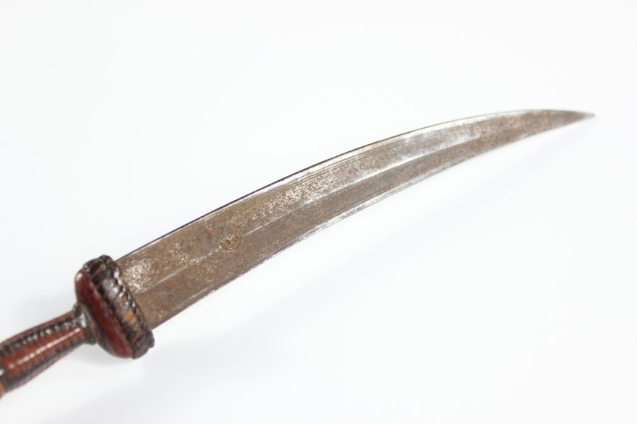 A North African Curved Dagger - Image 10 of 10