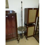 IRON LAMP STAND