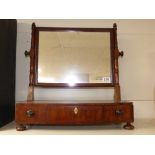 A VICTORIAN MAHOGANY DRESSING TABLE MIRROR WITH 3 DRAWERS 53CM HIGH