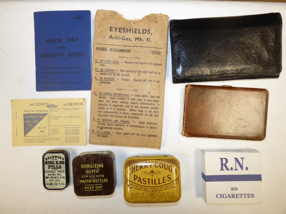 A SUITCASE OF MILITARY ITEMS BOTH ORIGINAL AND REPRODUCED INCLUDING ORIGINAL ANTI-GAS EYESHIELDS - Image 2 of 5