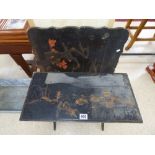 A 20TH CENTURY ORIENTAL BLACK, GOLD & RED LACQUER TABLE TOP & TABLE