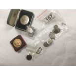 A SILVER NATIONAL TRUST COIN, 26G, TOGETHER WITH CIRCULATED COINAGE, SOME BEING SILVER, A