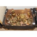 BOX OF MIXED BRASS ITEMS INCLUDING BRASS ELEPHANT