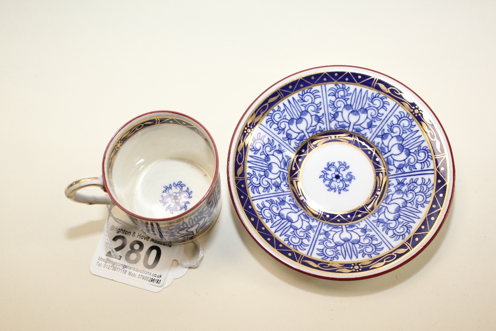 A ROYAL WORCESTER COFFEE CAN AND SAUCER DATES TO CIRCA 1912 - Image 3 of 4