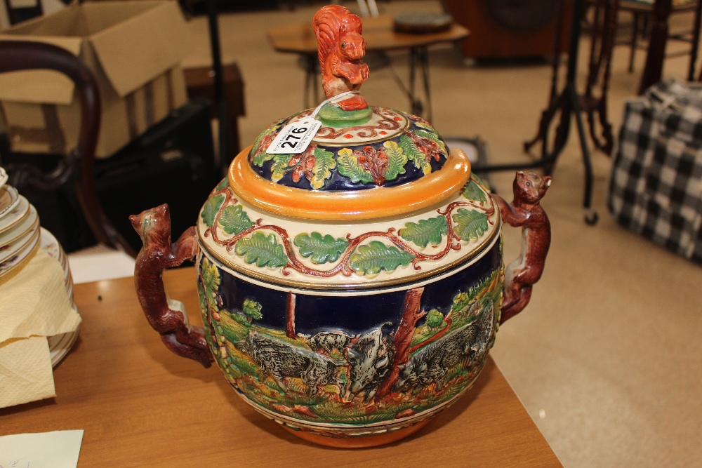 GERZ WEST GERMAN SOUP TUREEN WITH A MAJOLICA SHELL SHAPED JUG MARKED JJ AND A SMALL LIDDED POT - Image 6 of 9