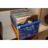 LARGE QUANTITY OF ALBUMS / VINYL 70S AND 80S INCLUDING OMD