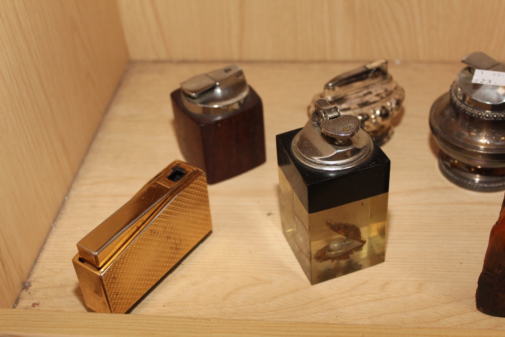 GROUP OF VARIOUS LIGHTERS INCLUDING RONSON - Image 2 of 3