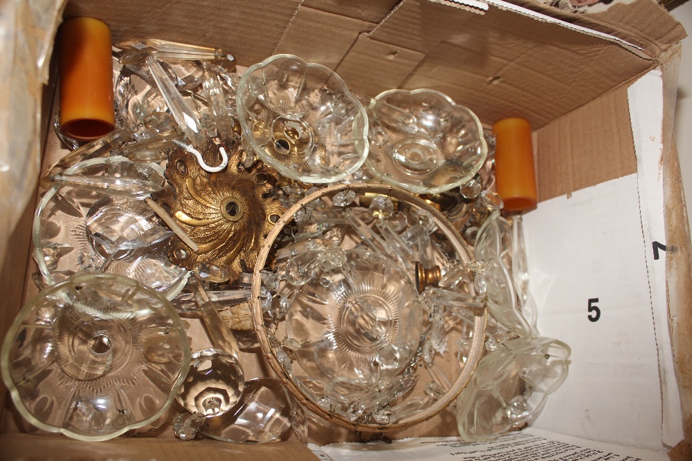 SPARE PARTS OF CRYSTAL ITEMS FOR LAMPS AND CHANDELIERS - Image 2 of 2