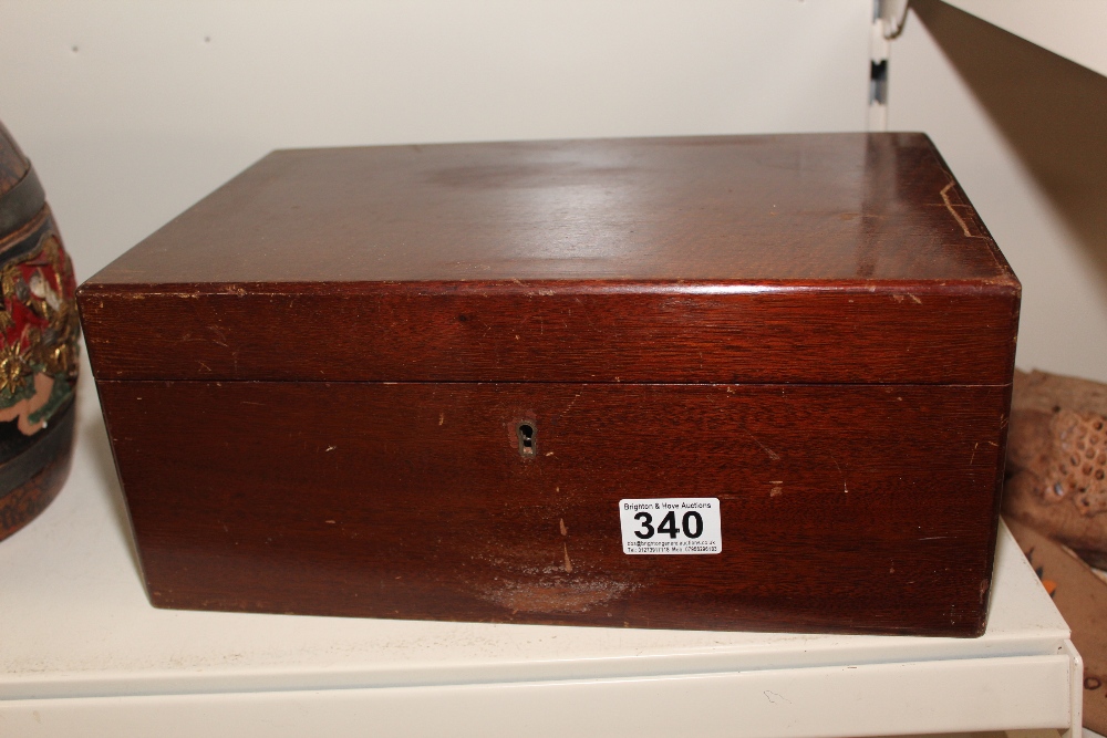 A HARDWOOD DUNHILL CIGAR HUMIDOR 35CM BY 22CM BY 15CM