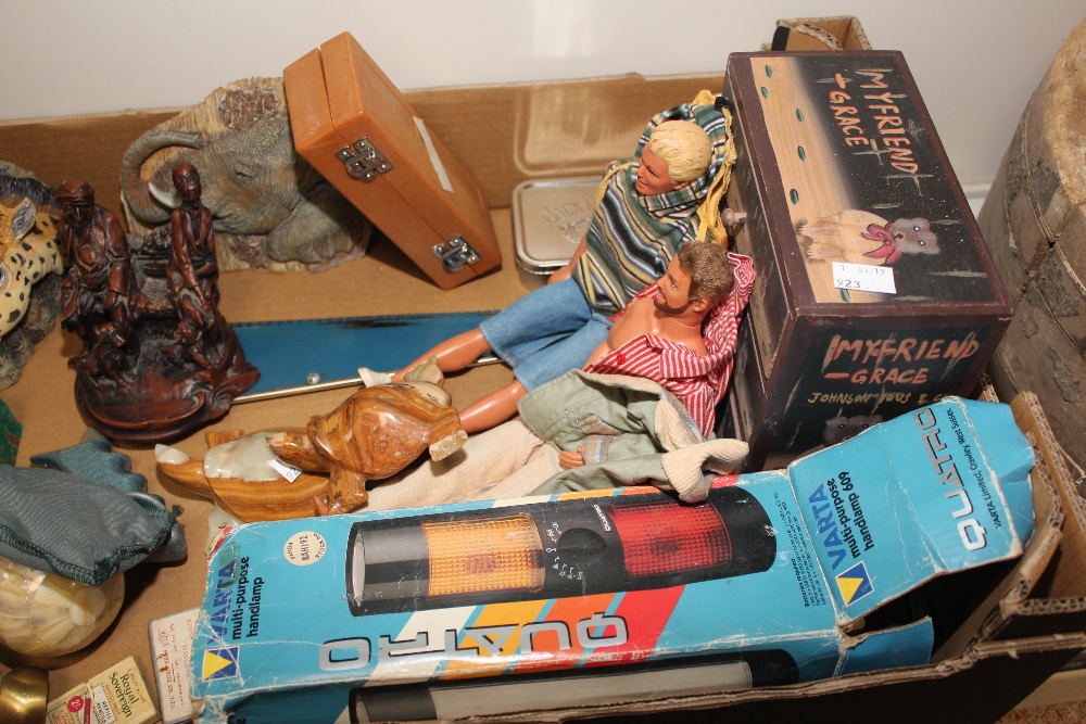 BOX OF MIXED ITEMS INCLUDING CRICKET BALLS AND VINTAGE SAW - Image 3 of 4