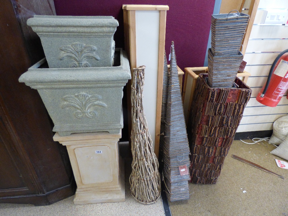 GROUP OF GARDEN / FLORISTRY ITEMS INCLUDING STANDS