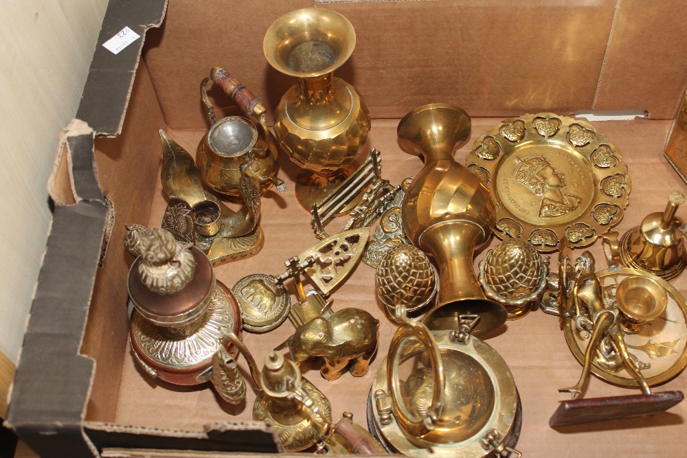 BOX OF MIXED BRASS ITEMS INCLUDING BRASS ELEPHANT - Image 2 of 3