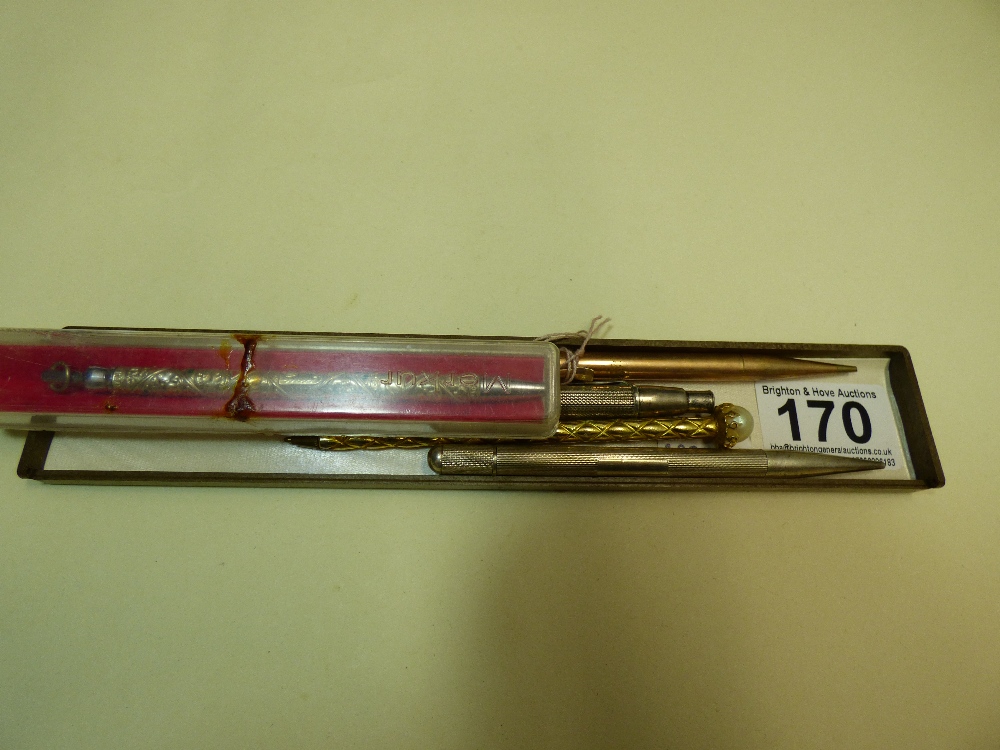 TWO HALLMARKED SILVER PENCILS WITH ENGINE TURNED DECORATION THROUGHOUT, TOGETHER WITH A ROLLED