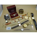 COLLECTION OF WRISTWATCHES, INCLUDING SNOOPY CHILDS WATCH AND A BOXED QUARTZ ROTARY