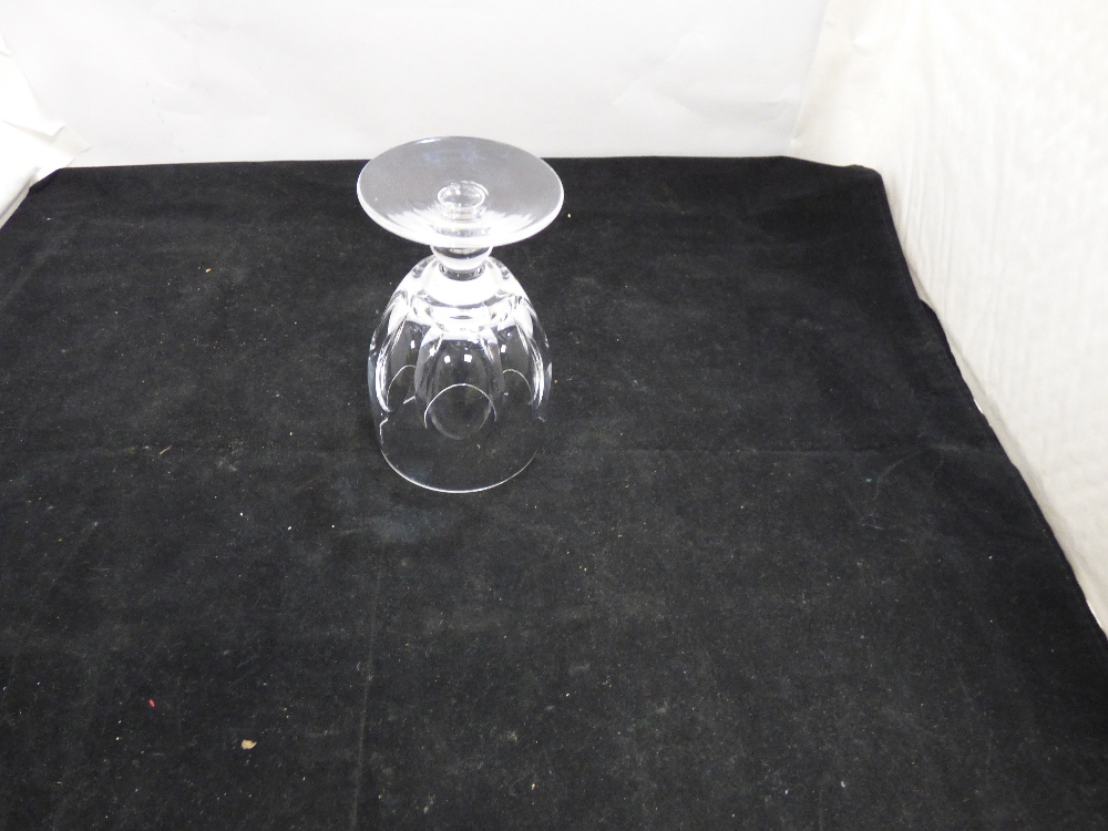 A SET OF SIX WATERFORD CRYSTAL WINE GLASSES, 13CM HIGH - Image 5 of 5