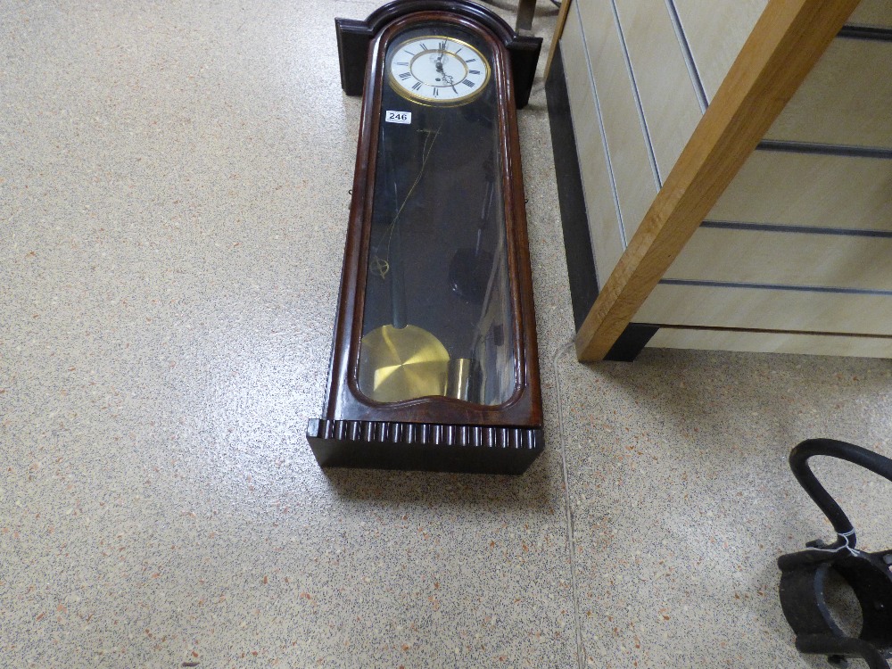 A MAHOGANY CASED WALL CLOCK - Image 3 of 4