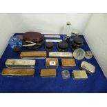 ASSORTED ITEMS INCLUDING SILVER PLATE TOPPED TOILETRIES BOTTLES, SILVER RIMMED GLASS VESTA