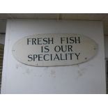 OVAL DISPLAY WOODEN SIGN (FRESH FISH IS OUR SPECIALITY)