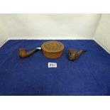 TWO VINTAGE WOODEN PIPES, ONE BY ELIE, TOGETHER WITH A TREEN LIDDED WOODEN BOX OF CIRCULAR FORM,